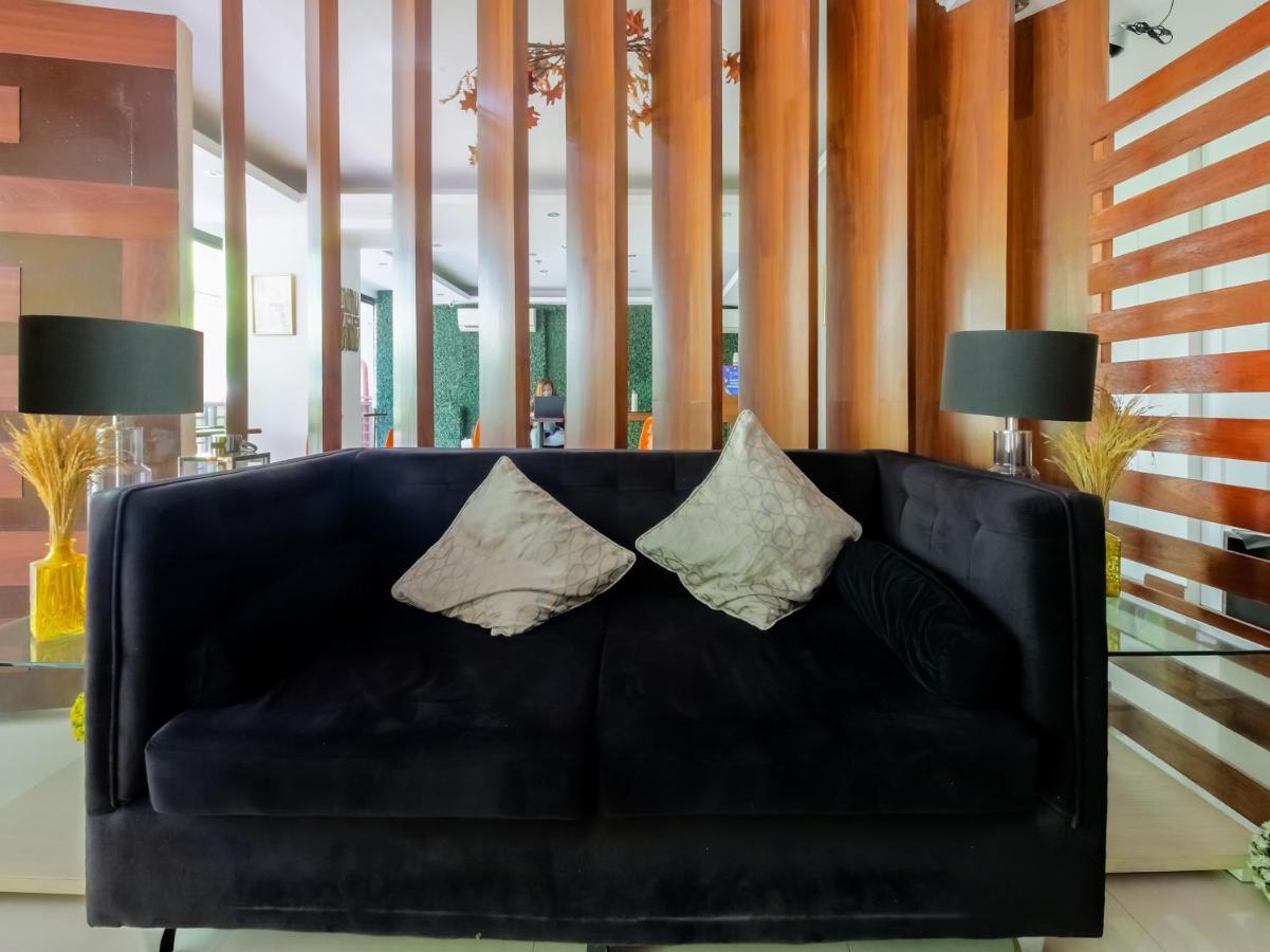 Capital O 860 Nest Nano Suites Makati San Pedro Makati Eksteriør billede